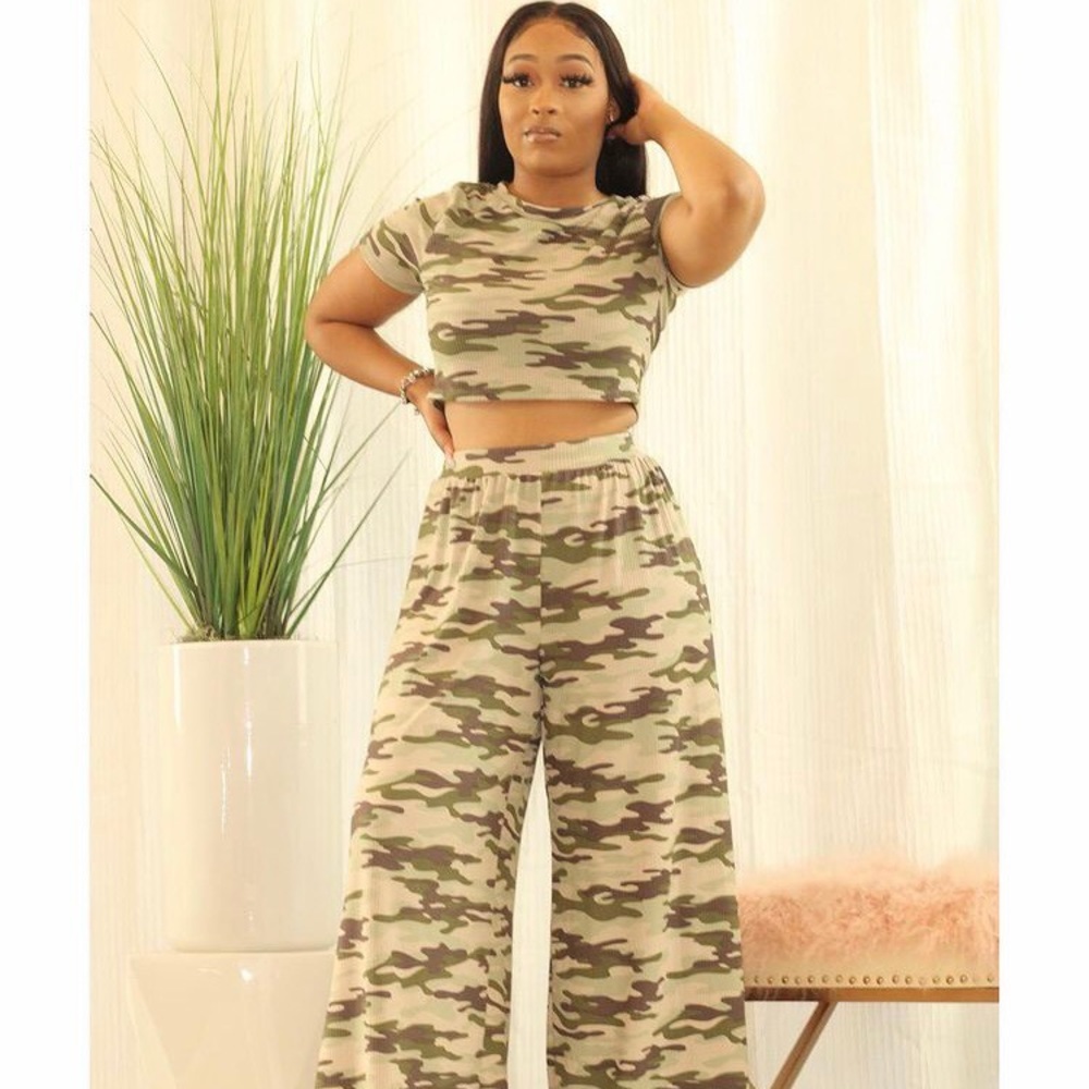 Camp Comfy Set